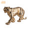 Lifesize ρητίνης τιγρών αγαλμάτων χρυσή εσωτερική διακόσμηση ειδωλίων φίμπεργκλας ζωική